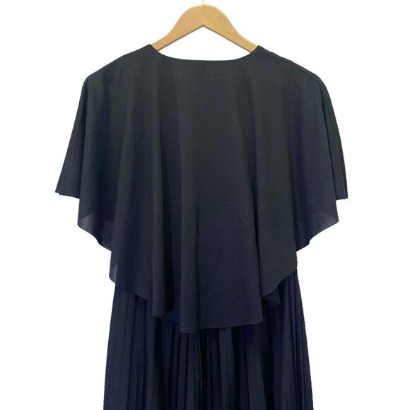 NWT ASOS Maternity Black Cape Back Pleated Long Maxi Dress Women’s Size 4 NEW - Picture 11 of 16